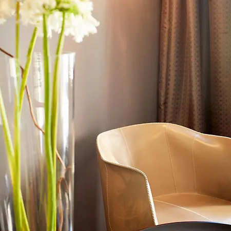 Guest house Les Chambres De L'oustalet 3*